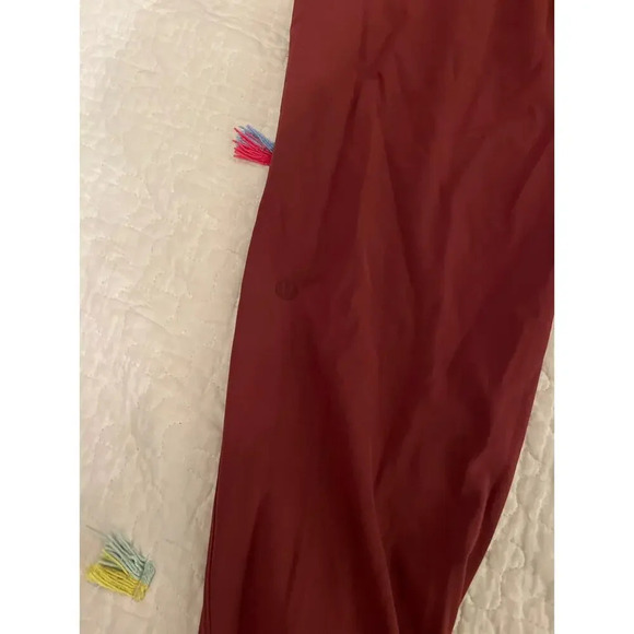 LULULEMON WOMEN'S JAGGER PANT DRAWSTRING & POCKETS SIZE 6 - Picture 5 of 6
